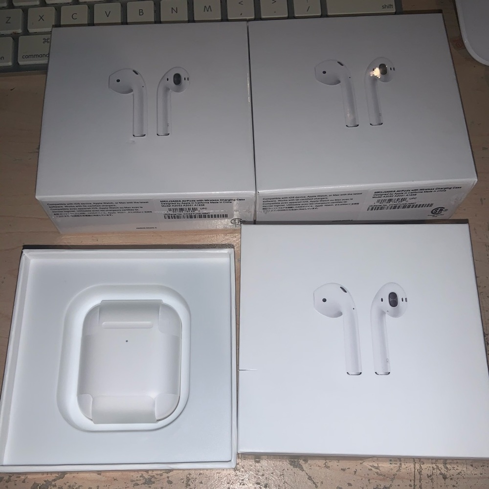 AirPods 2nd generation with wireless charging case